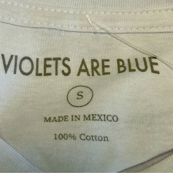 Violets Are Blue Sz S White & Blue T Shirt Don’t Trash Where They Splash Whales - Picture 3 of 5